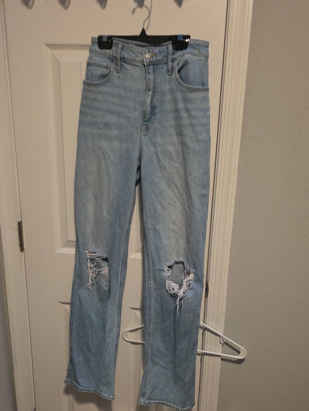 Light Blue Distressed High-Rise Women’s Jeans